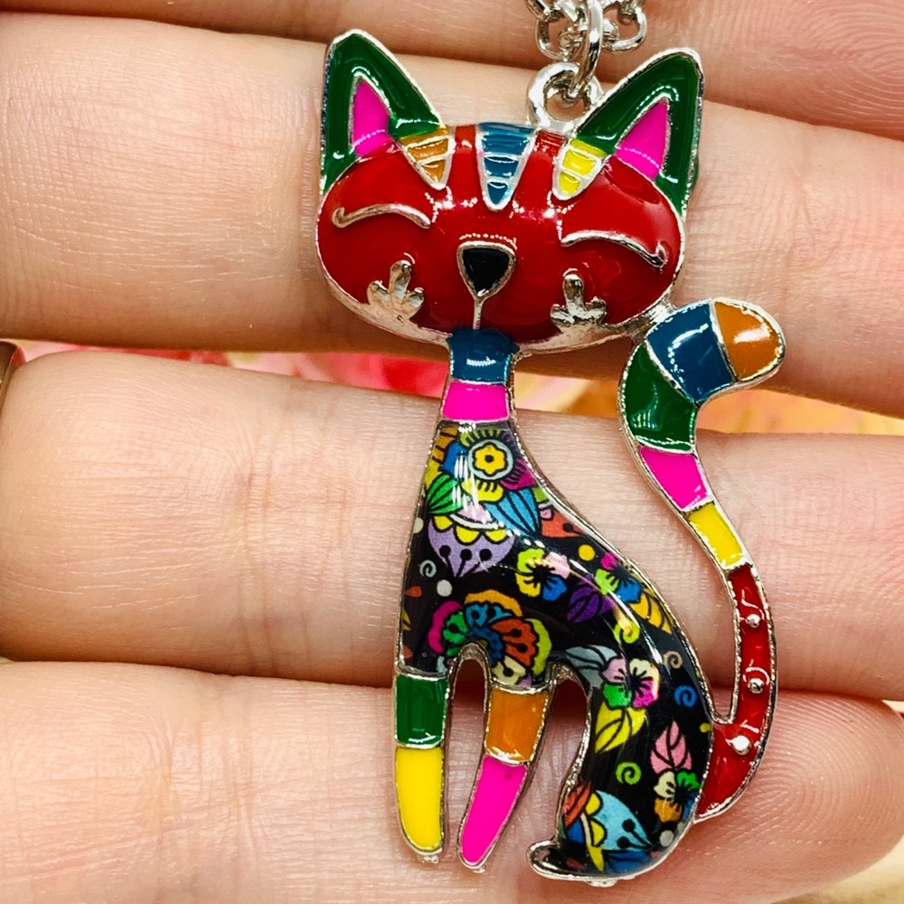Enamel Cat Necklace - Picture 2 of 4